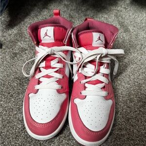 Jordan Kids Sneakers in Pink and White